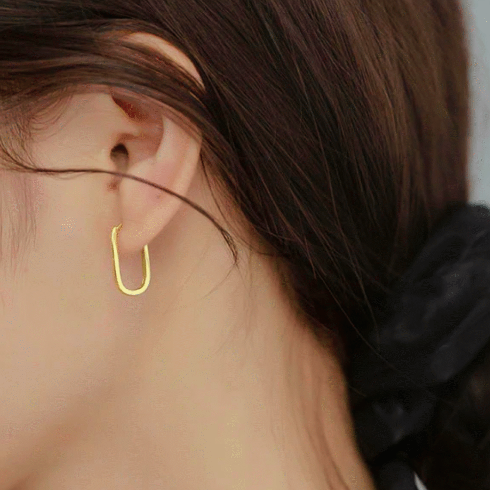 Hillary Hoop Earrings