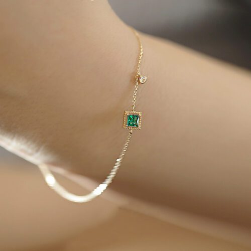 Squared Simplicity Bracelet