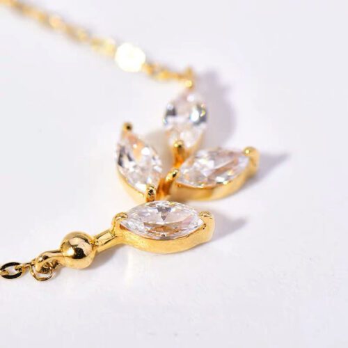 Ladies Leaf Necklace