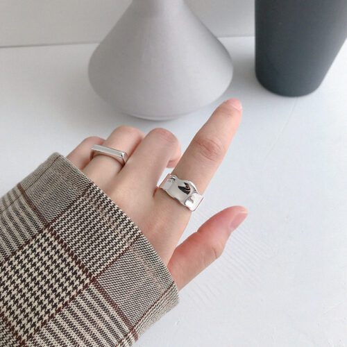Concave Ring