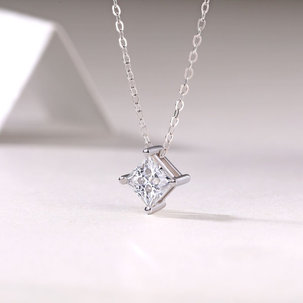 Keep The Luxury Fashion Diamond Pendant Necklace Set With Mosan Diamond Silver Ornaments - Image 3