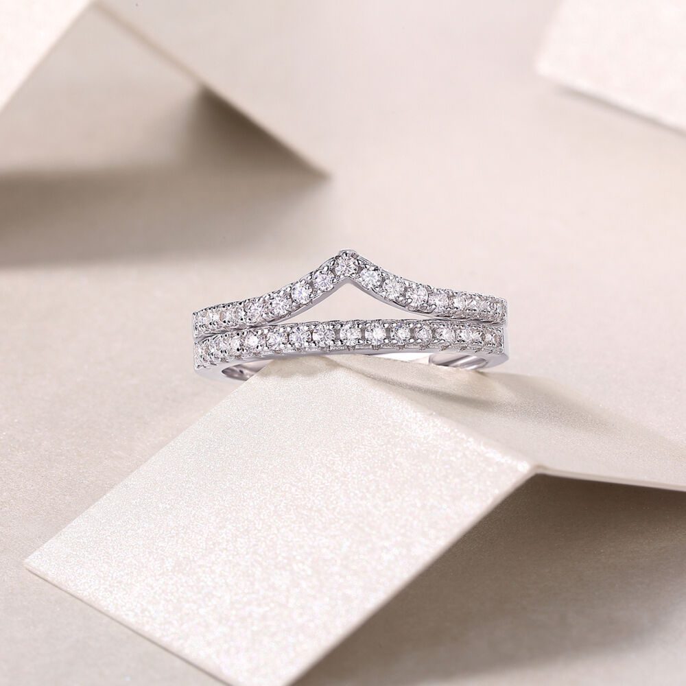 Crown Diamond Ring Luxury And Stylish Moissanite Silver Ring - Image 5