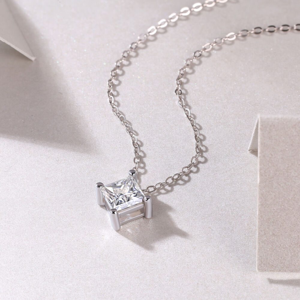 Keep The Luxury Fashion Diamond Pendant Necklace Set With Mosan Diamond Silver Ornaments - Image 4