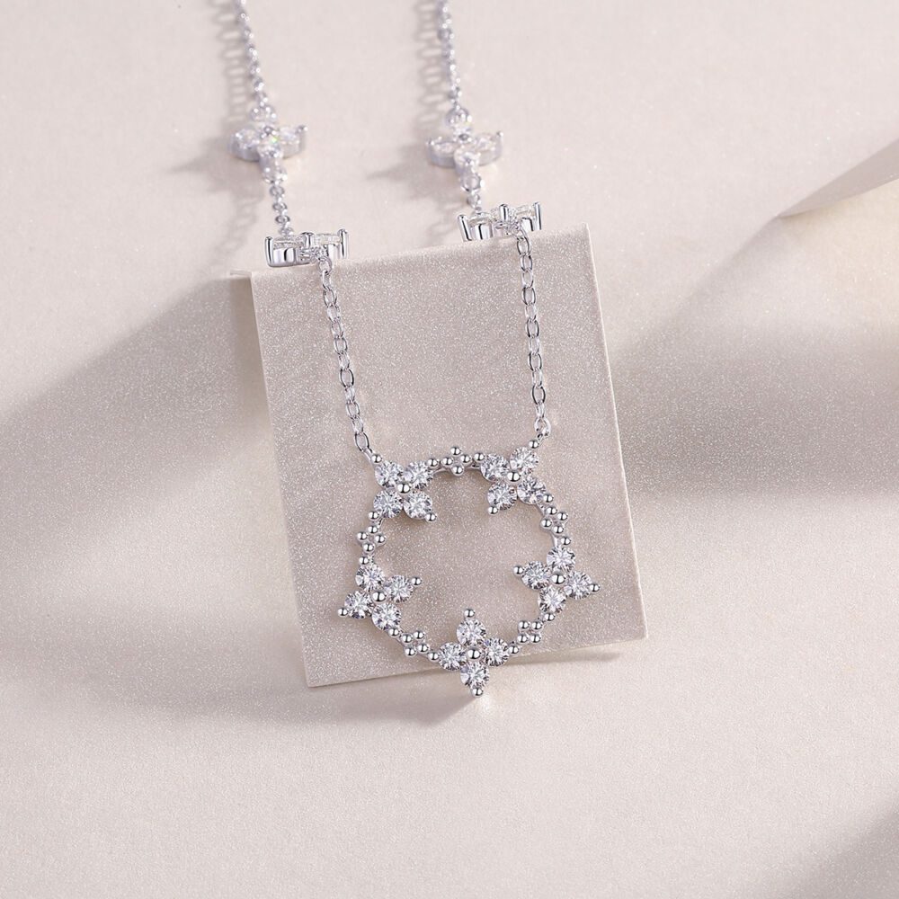 Iris Flower Luxurious Fashion Diamond Pendant Necklace Set With Mosan Diamond Silver Ornaments - Image 4