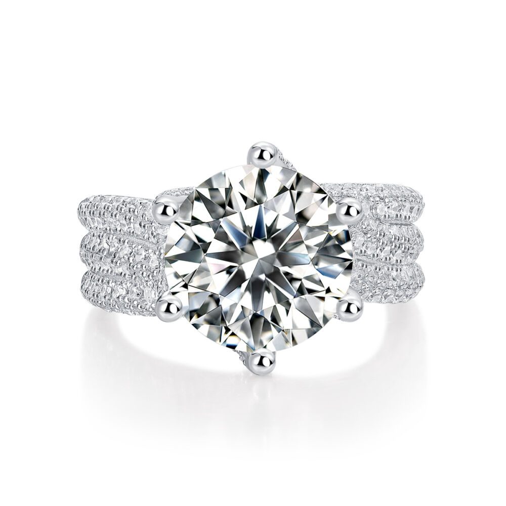 Luxury Fashion Large Diamond Ring Moissanite Silver Ring - Image 4
