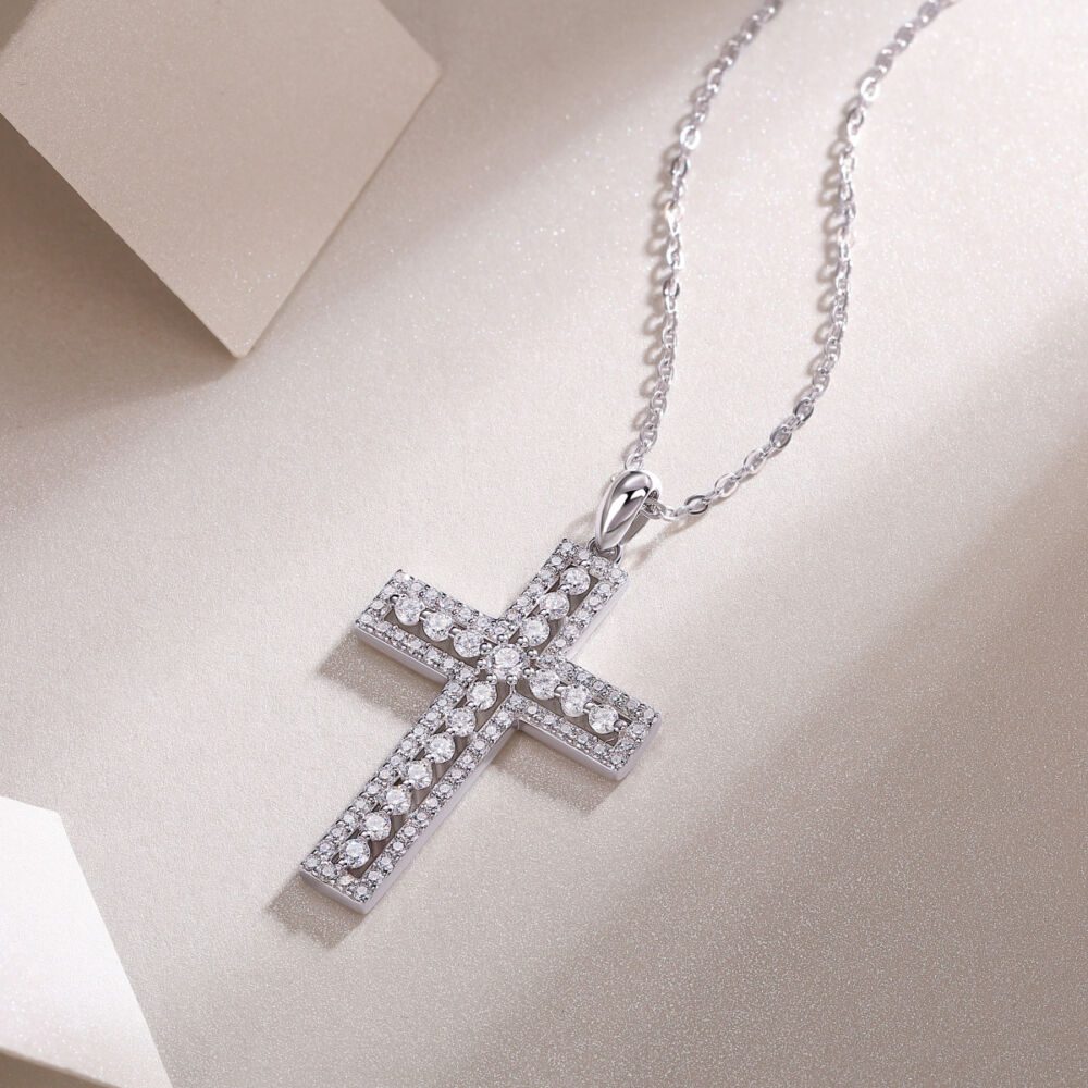 Shelter Luxury Fashion Diamond Pendant Necklace Set With Mosan Diamond Silver Ornaments - Image 4