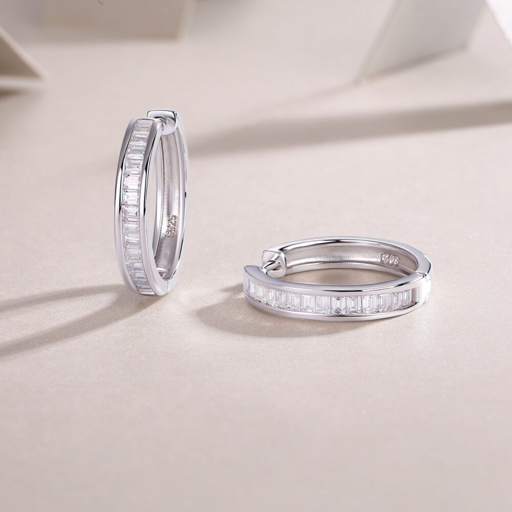 Verta Hoops Moissanite Earrings in S925 Sterling Silver - Image 3