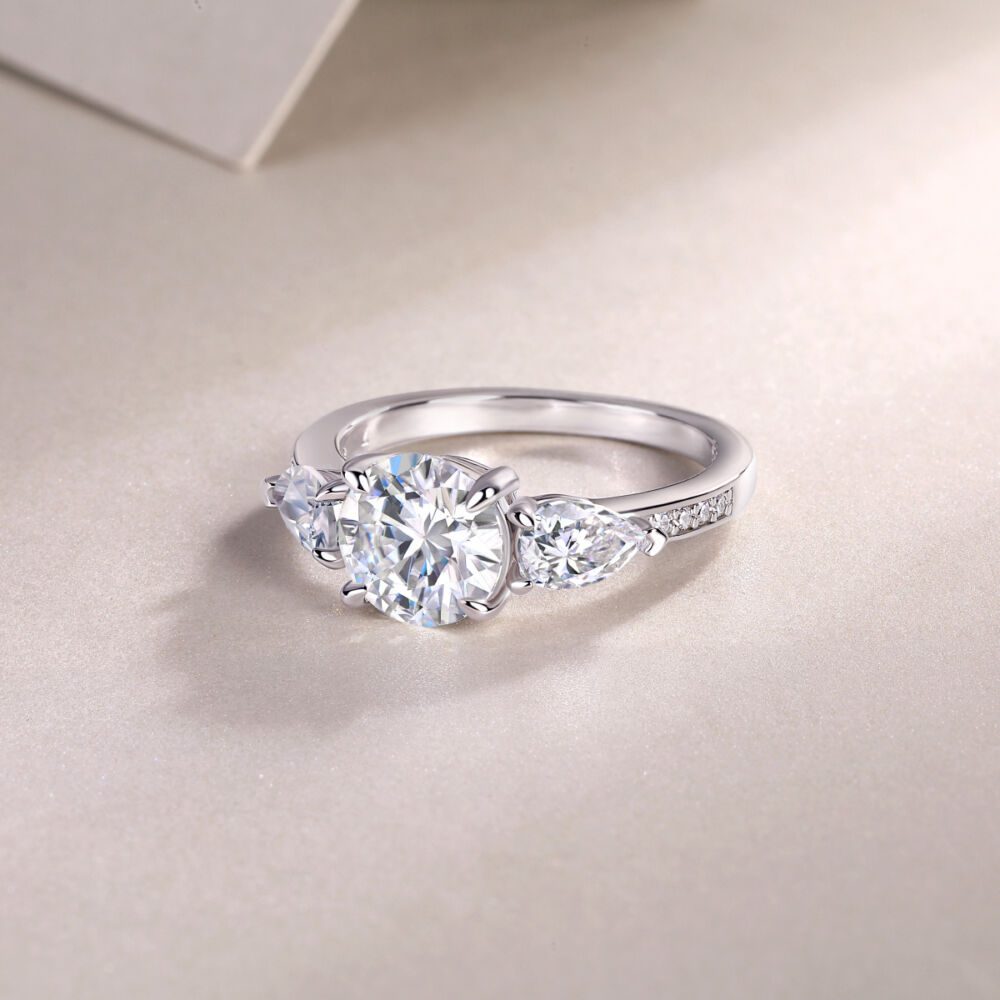Large Diamond Ring Luxury Fashion Set Moissanite Silver Ring - Image 6