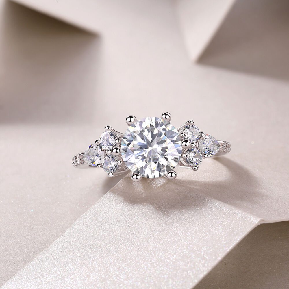 Luxury Fashion Diamond Ring Moissanite Silver Ring - Image 4