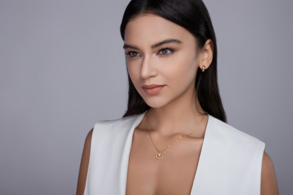 Moon Pearl - A Fashionable And Trendy Diamond Pendant Necklace Set With 0.5-carat Moissanite S925 Sterling Silver And Gold Plating - Image 5